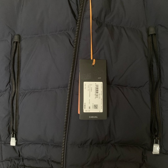 Boss jacket with removable hoodie - Picture 2 of 5